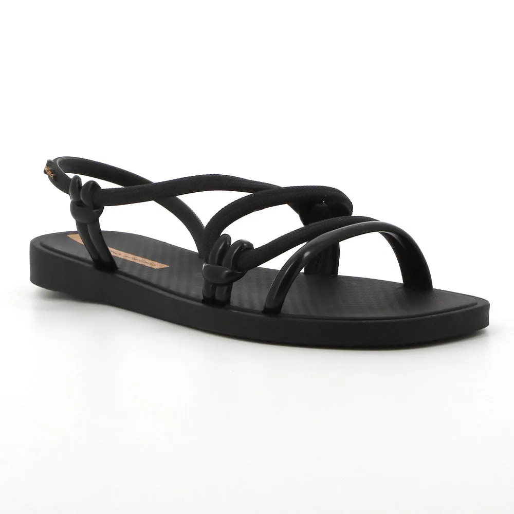 Ipanema Solar Strappy Sandal With Back Strap - Black