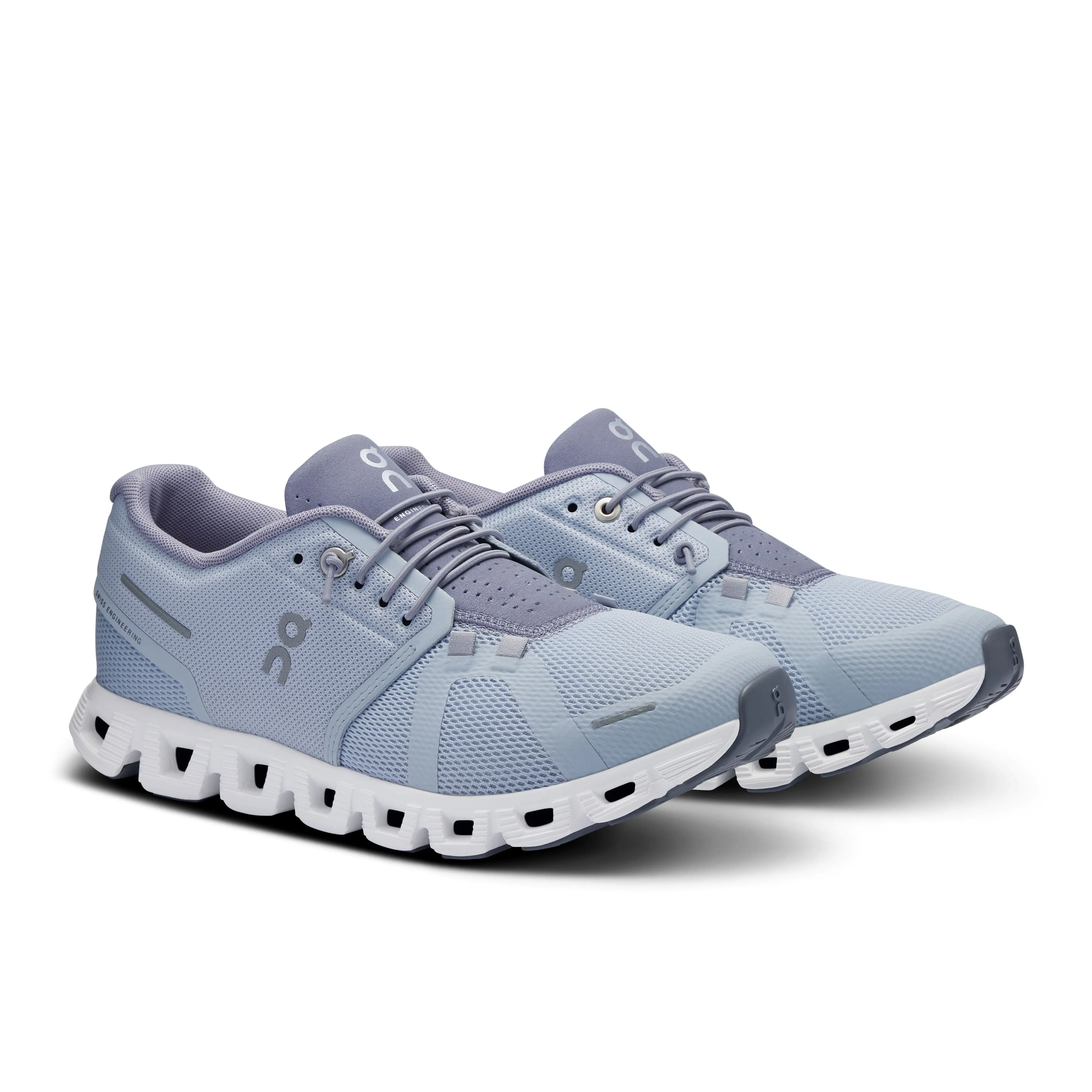 On Running Women's Cloud 5 Sneaker in Heather/Fossil