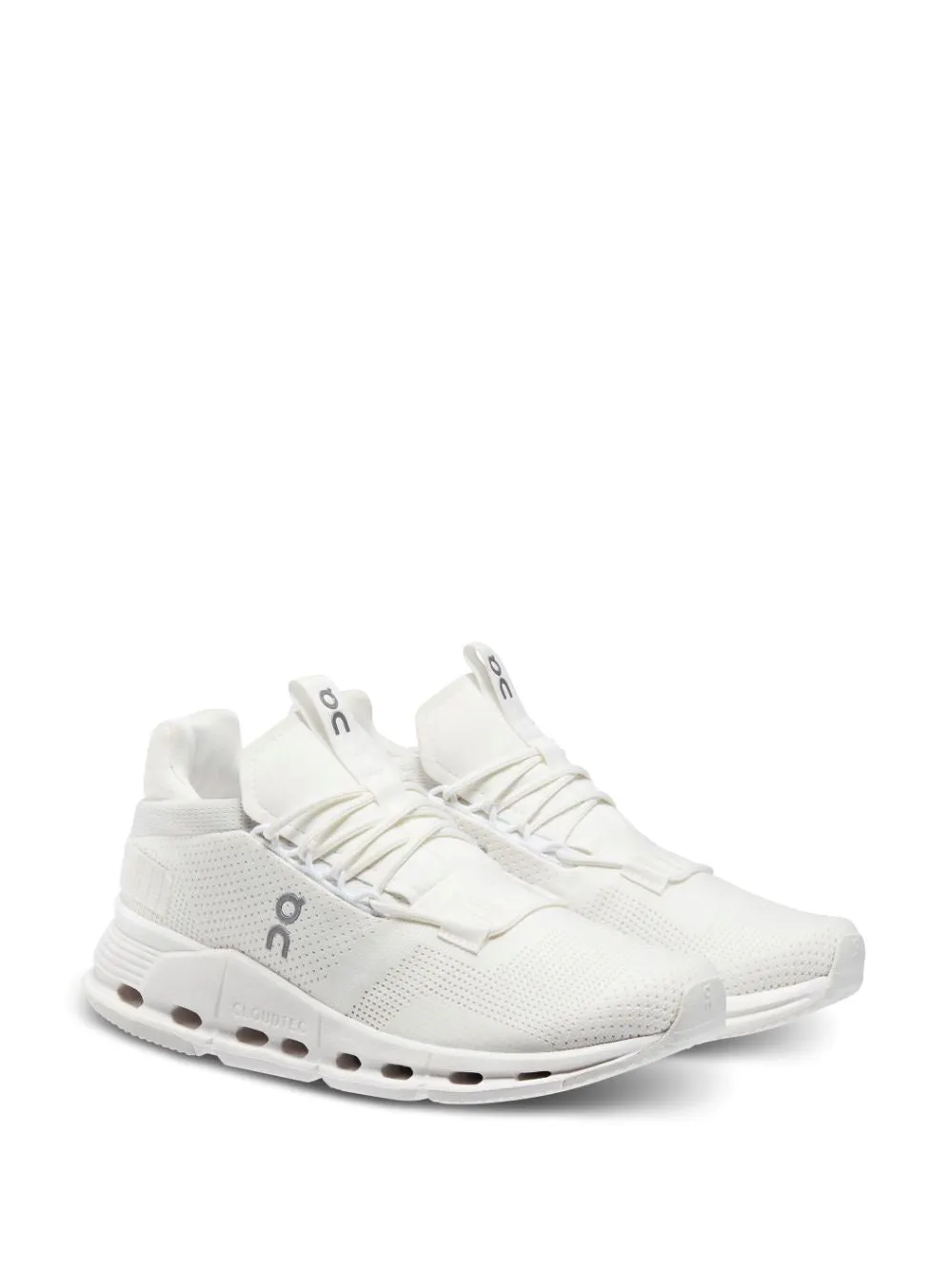 On Running Women's Cloudnova Sneaker Undyed White/White