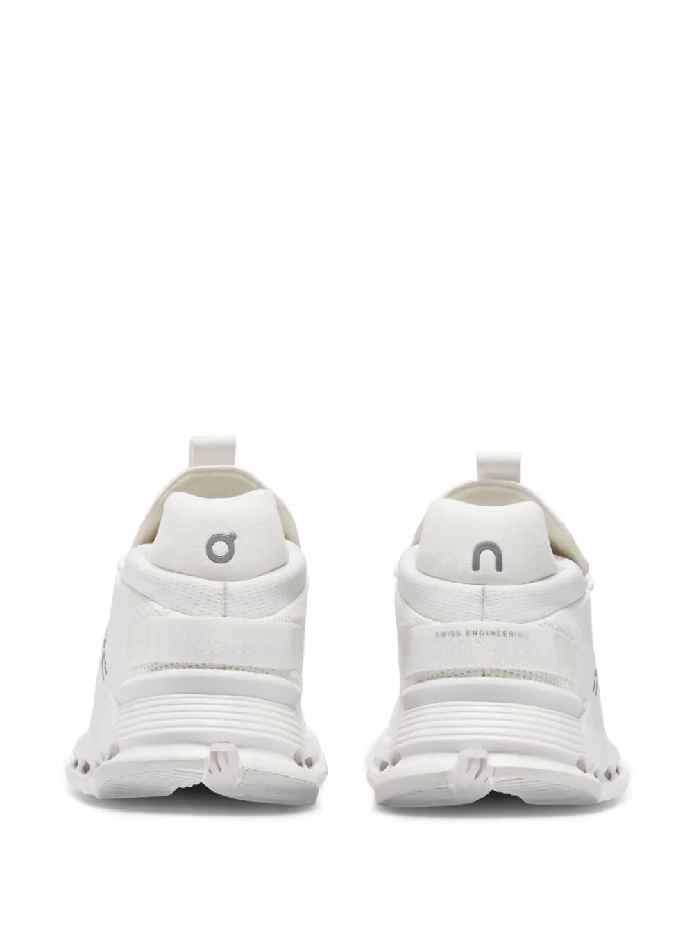 On Running Women's Cloudnova Sneaker Undyed White/White