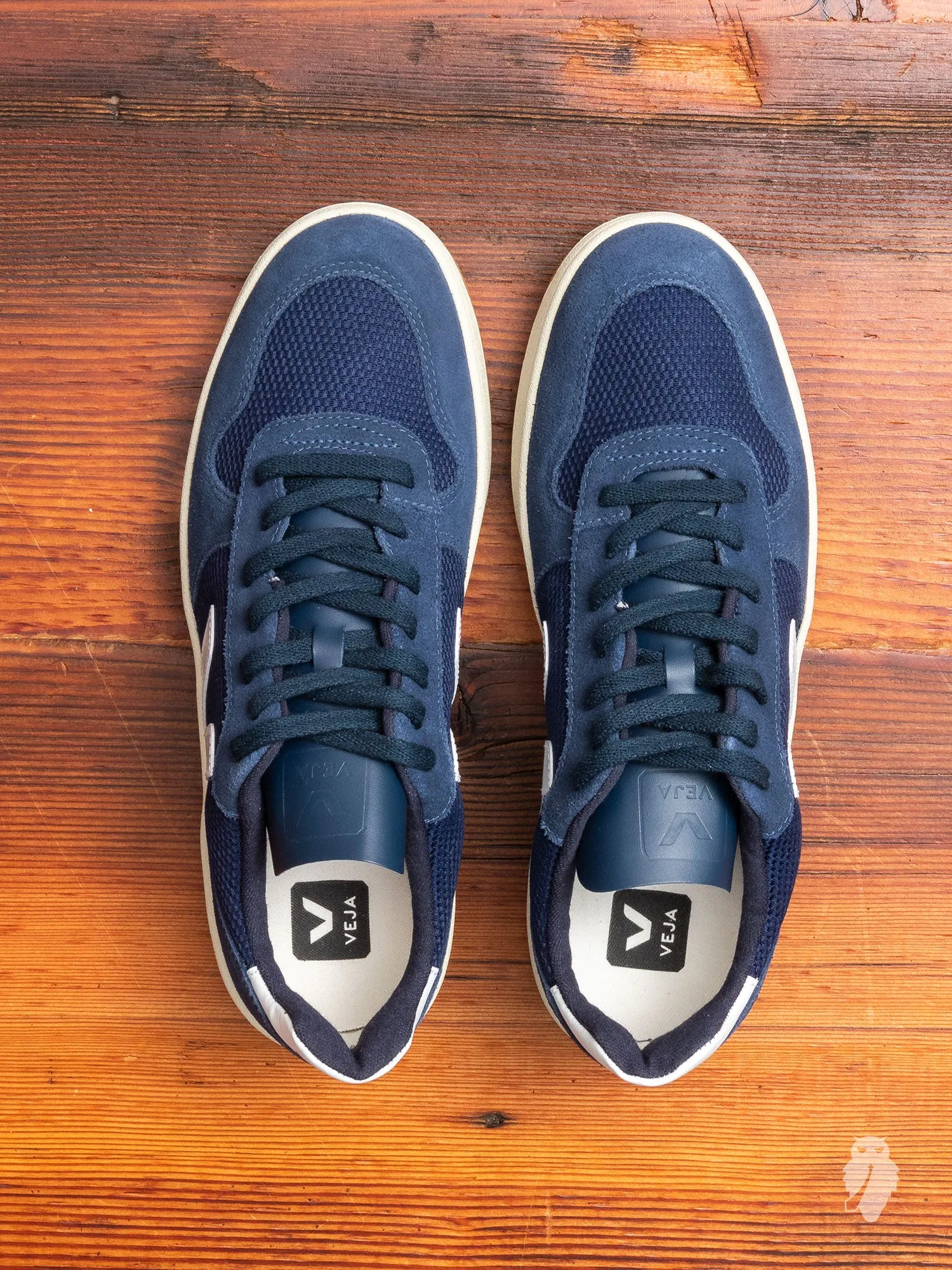 V-10 Sneaker in Nautico Pierre Midnight
